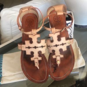 Tory Burch Phoebe sandals size 9, tan, includes dust bag, they fit like a 9 1/2